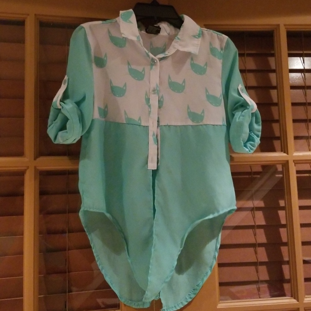 'Blouse green white size 14/16, EUC